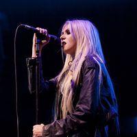Taylor Momsen performing in concert at Terminal 5 | Picture 115337